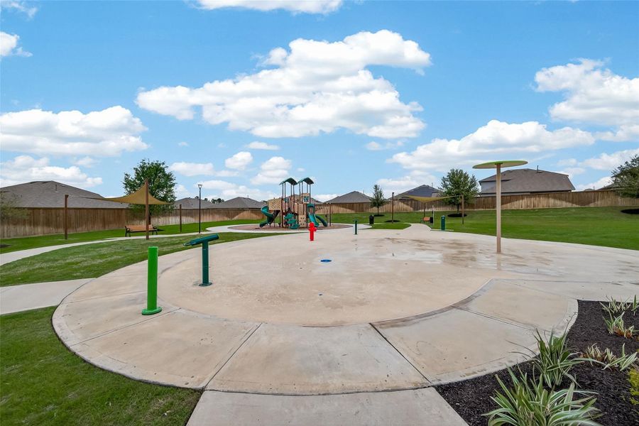Community amenities in Mill Creek, Magnolia (Image 46).
