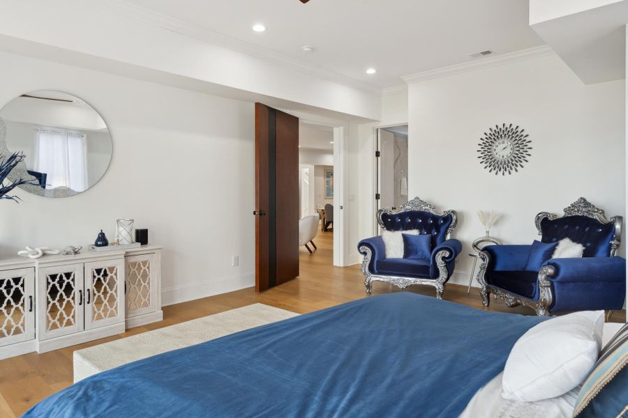 Furnished interior view inside a new home in , Georgetown (Image 30).