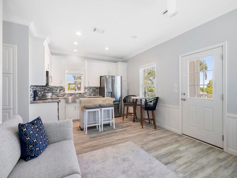 EL CAPITAN WATERFRONT COMMUNITY