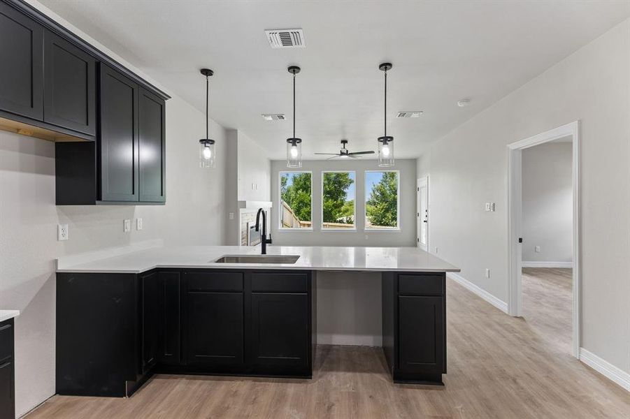 Furnished interior view inside a new home in , Killeen (Image 8).