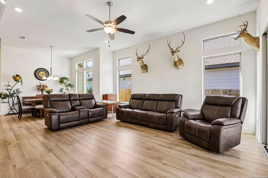 Furnished interior view inside a new home in Nolte Farms, Seguin (Image 15). Furnished interior view inside a new home in Nolte Farms, Seguin (Image 15).