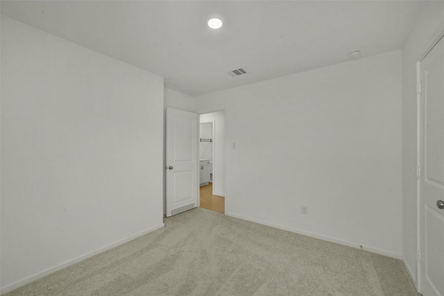 Spacious, unfurnished interior of a new home in Sila, Huffman (Image 24). Spacious, unfurnished interior of a new home in Sila, Huffman (Image 24).