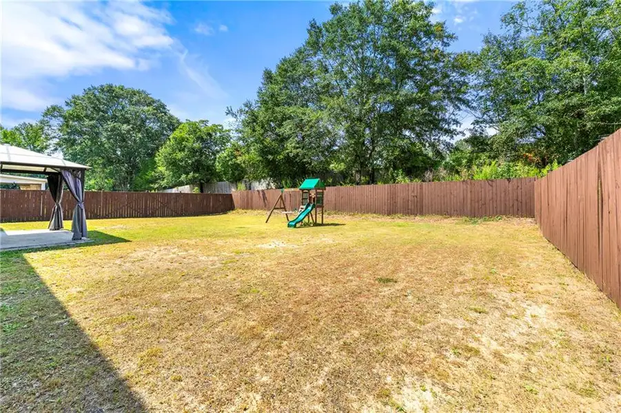 Image 29 of a home in .