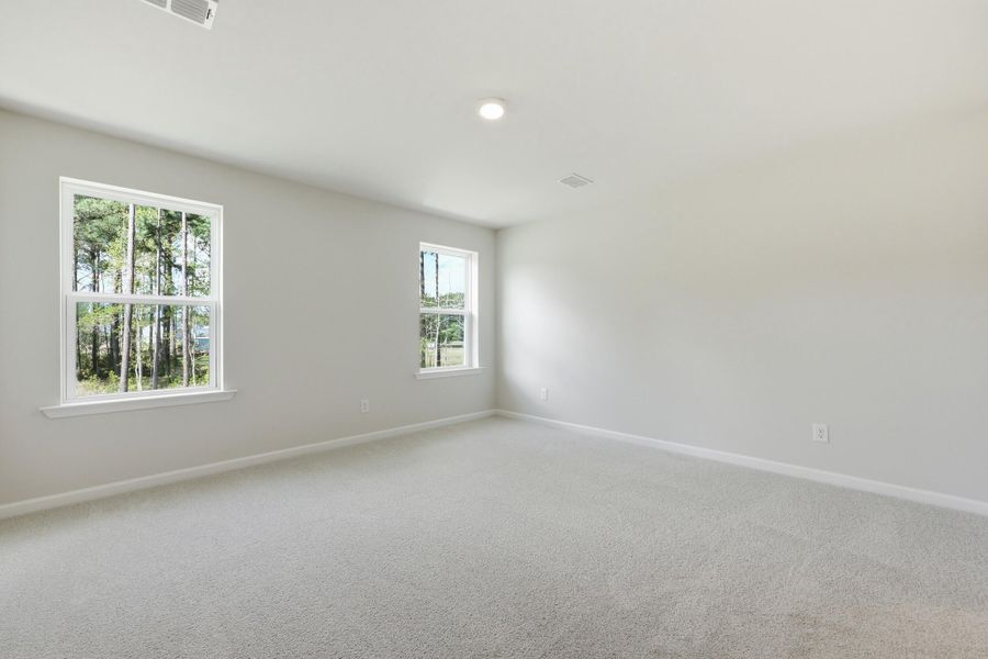 Spacious, unfurnished interior of a new home in , Charleston (Image 21).