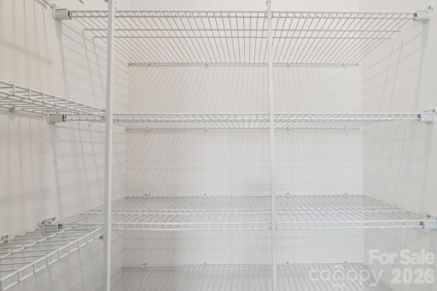 Spacious, unfurnished interior of a new home in Clark Creek Landing, Lincolnton (Image 10).