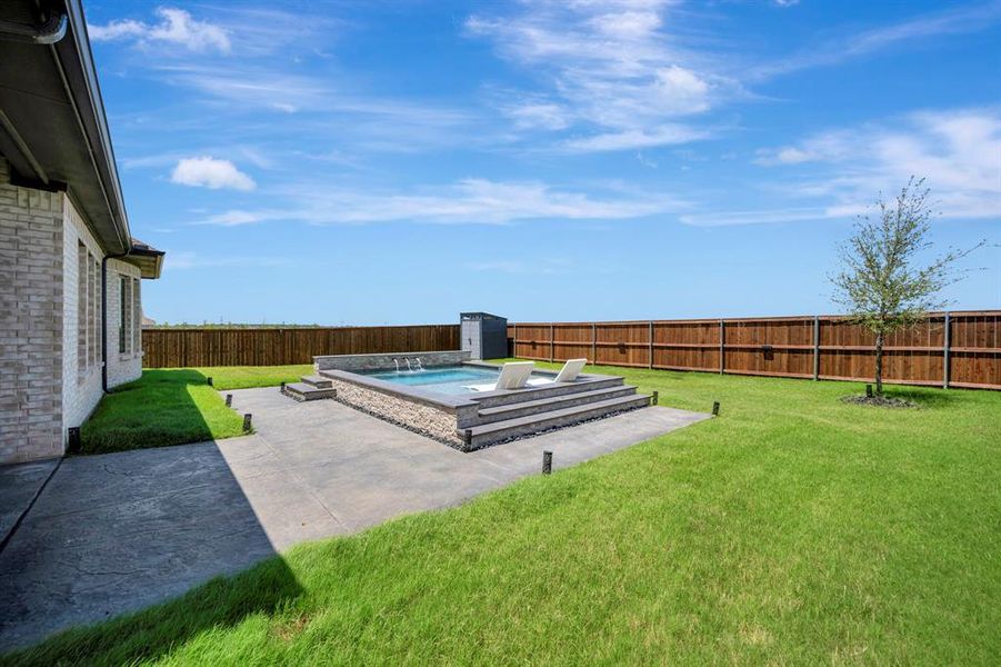 Exterior details and patio area of a home in Silo Mills, Joshua (Image 2). Exterior details and patio area of a home in Silo Mills, Joshua (Image 2).