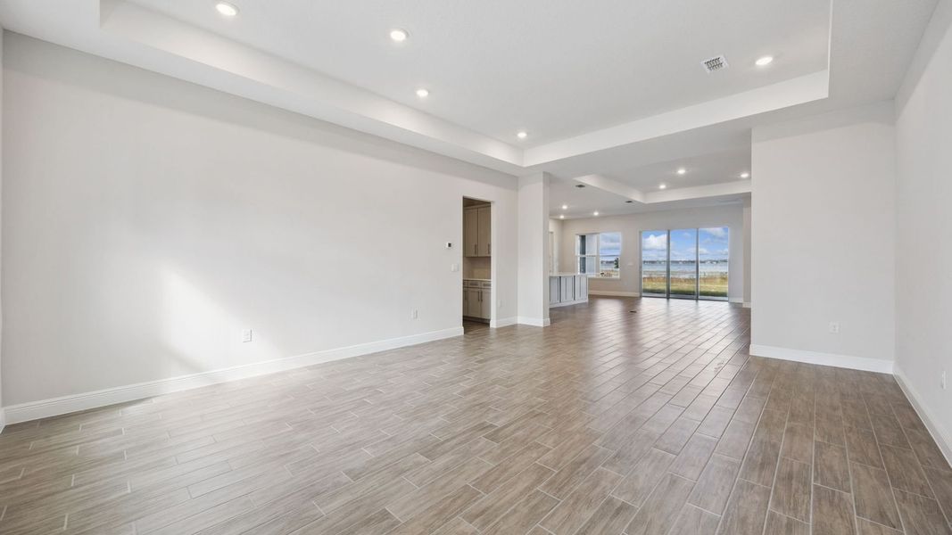 Representative unfurnished interior of a home built from the Everett by D.R. Horton in Buena Lago, St. Cloud (Image 14).