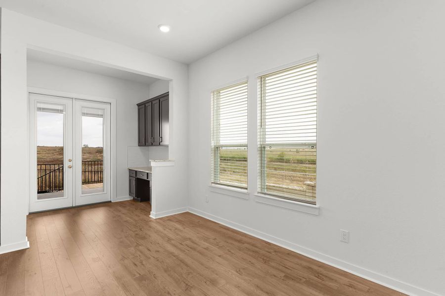 Spacious, unfurnished interior of a new home in The Grove at Blackhawk, Pflugerville (Image 13). Spacious, unfurnished interior of a new home in The Grove at Blackhawk, Pflugerville (Image 13).