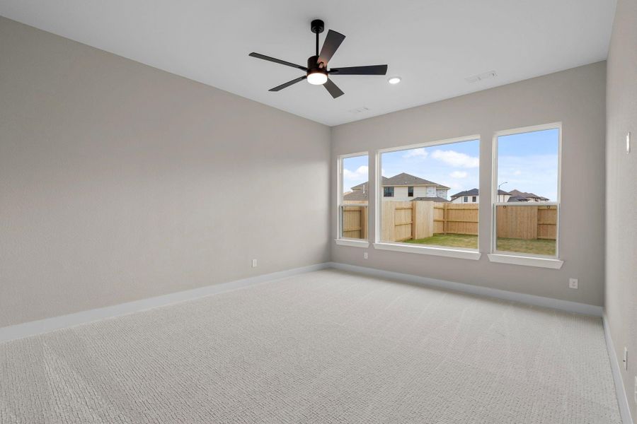Spacious, unfurnished interior of a new home in Elyson 45' & 70', Katy (Image 31).