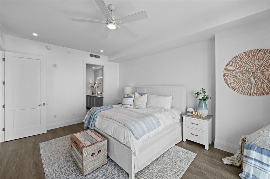 Furnished interior view inside a new home in Altura Bayshore, Tampa (Image 58). Furnished interior view inside a new home in Altura Bayshore, Tampa (Image 58).