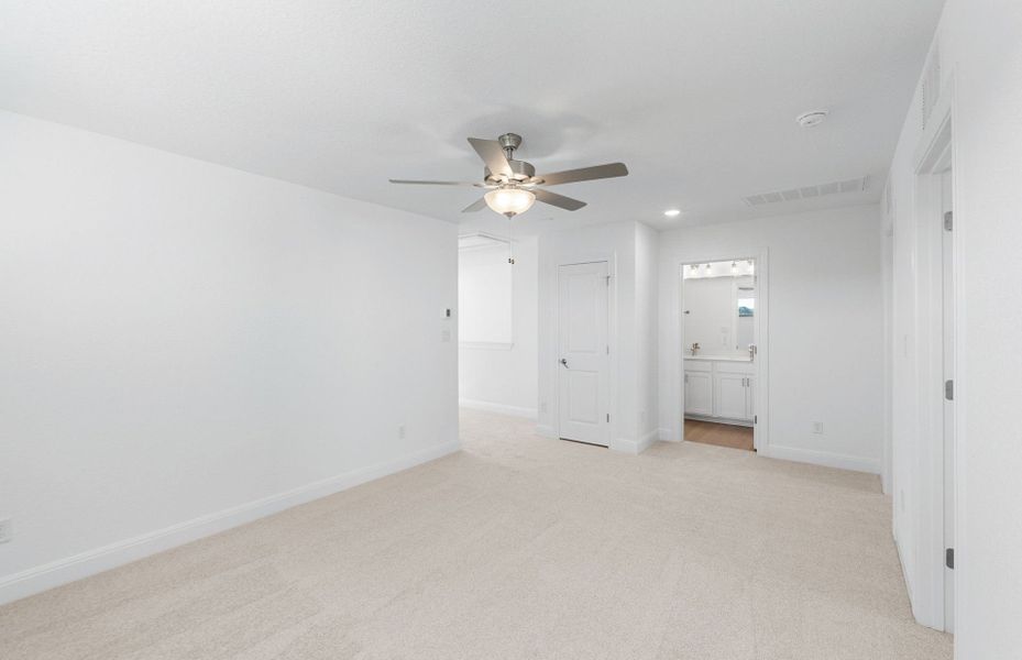 Spacious, unfurnished interior of a new home in Saddleback at Santa Rita Ranch, Liberty Hill (Image 52). Spacious, unfurnished interior of a new home in Saddleback at Santa Rita Ranch, Liberty Hill (Image 52).