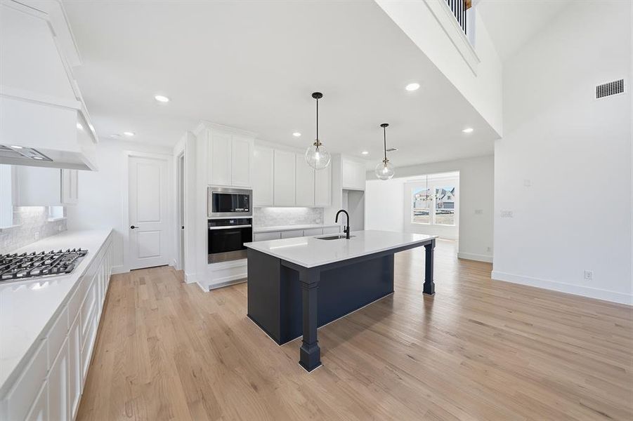 Furnished interior view inside a new home in Brookhollow West, Prosper (Image 12).