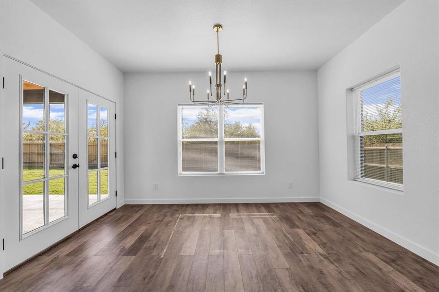 Spacious, unfurnished interior of a new home in , Hewitt (Image 26).