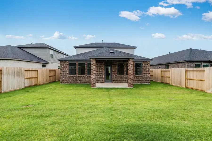 1207 Buffalo Run ~ Ready Now