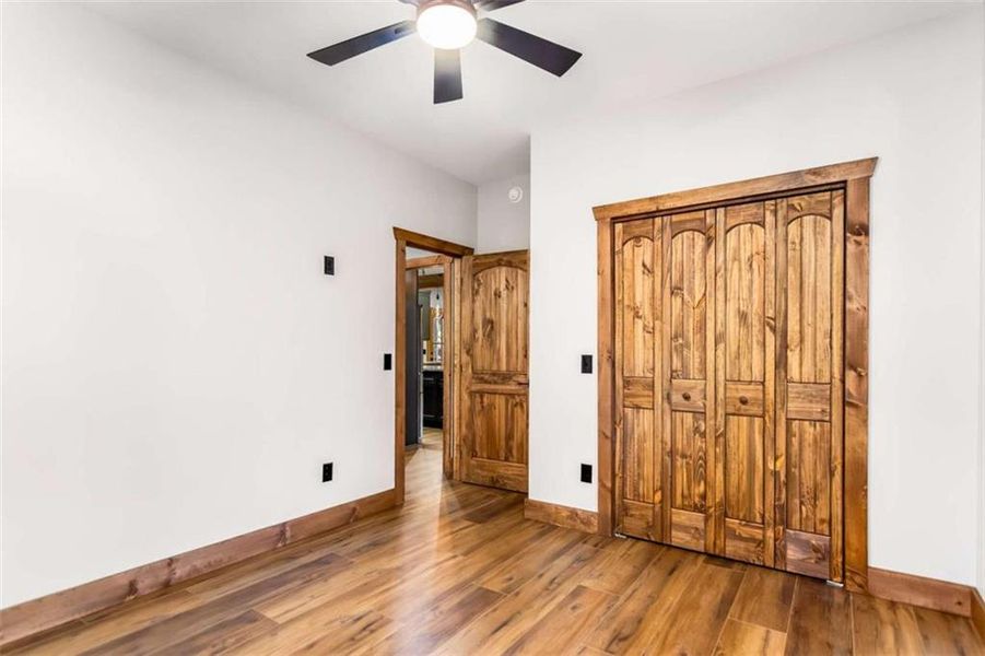 Spacious, unfurnished interior of a new home in , Talking Rock (Image 22).