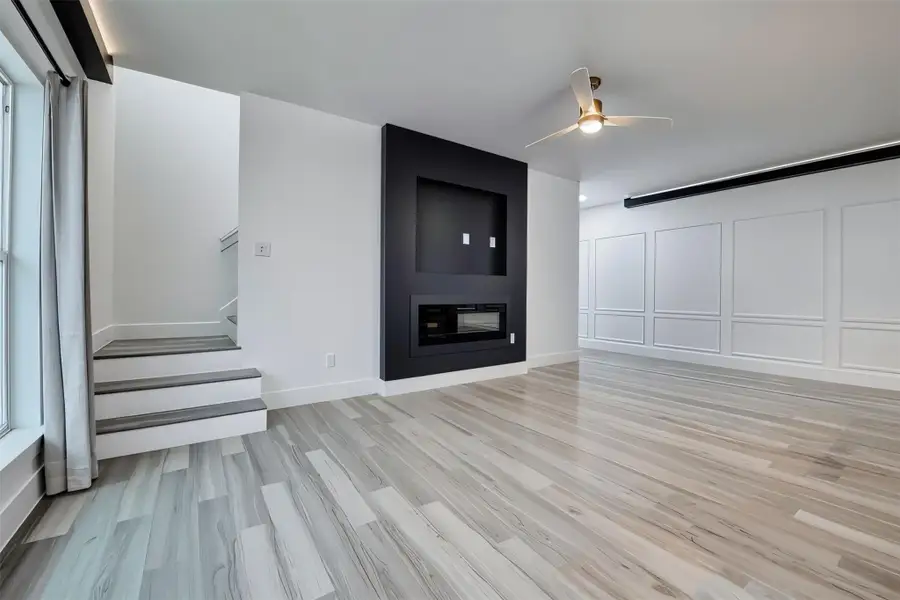 Spacious, unfurnished interior of a new home in , Houston (Image 23).