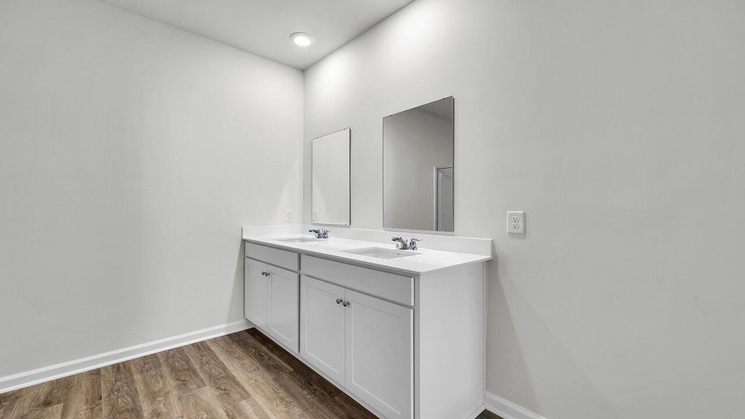 Furnished interior view inside a new home in Hillcrest, Ravenel (Image 9).