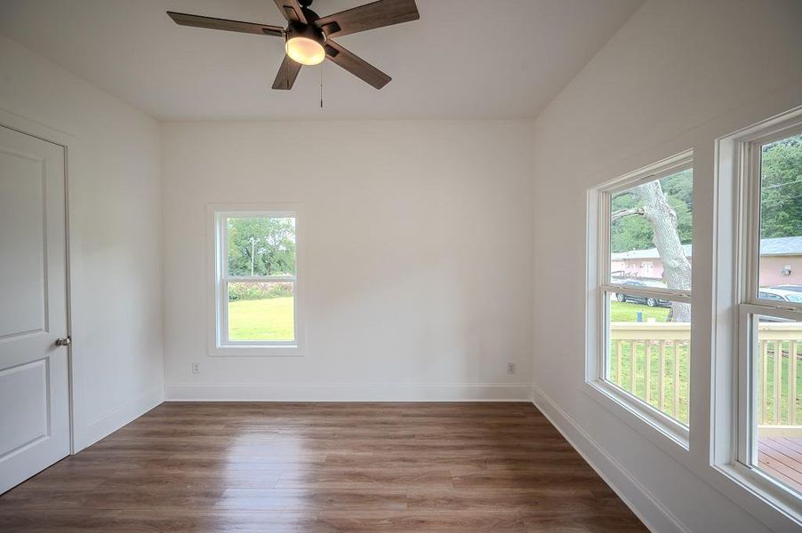 Spacious, unfurnished interior of a new home in , Atlanta (Image 22).