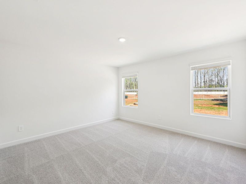 Spacious, unfurnished interior of a new home in Rocky River Towns, Charlotte (Image 13).