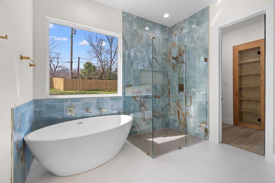 Furnished interior view inside a new home in , Dallas (Image 16).