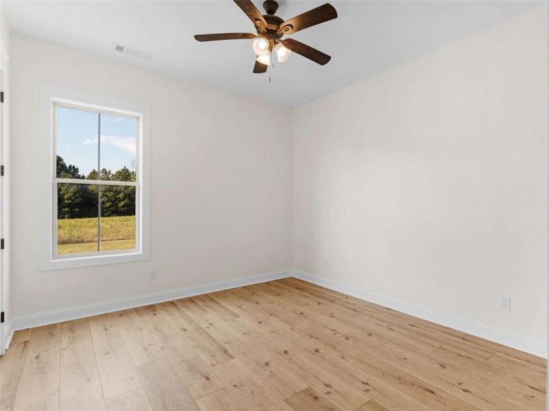 Spacious, unfurnished interior of a new home in , Jackson (Image 28).