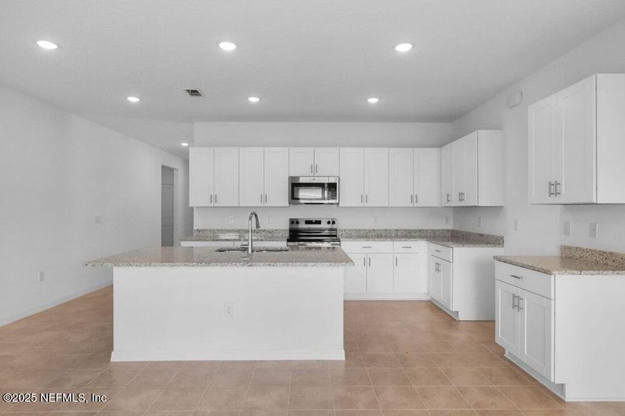 Furnished interior view inside a new home in Coopers Meadow, Jacksonville (Image 8).