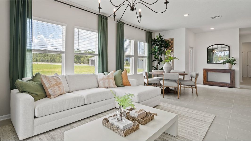 1561 Ventura Living 1of2 F1 1561 Ventura Living 1of2 F1