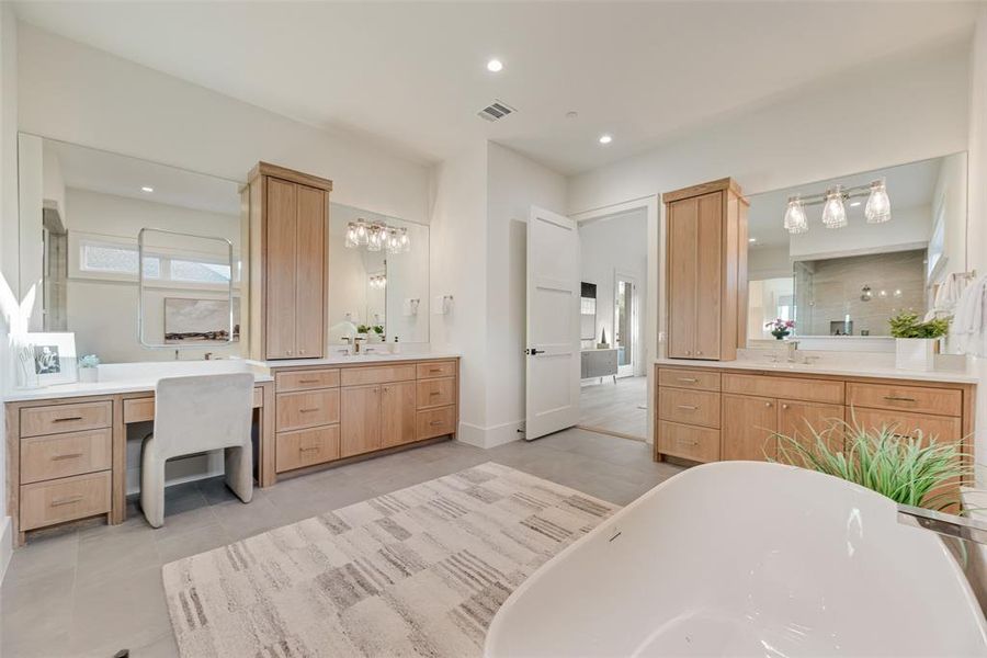 Furnished interior view inside a new home in , Dallas (Image 17). Furnished interior view inside a new home in , Dallas (Image 17).