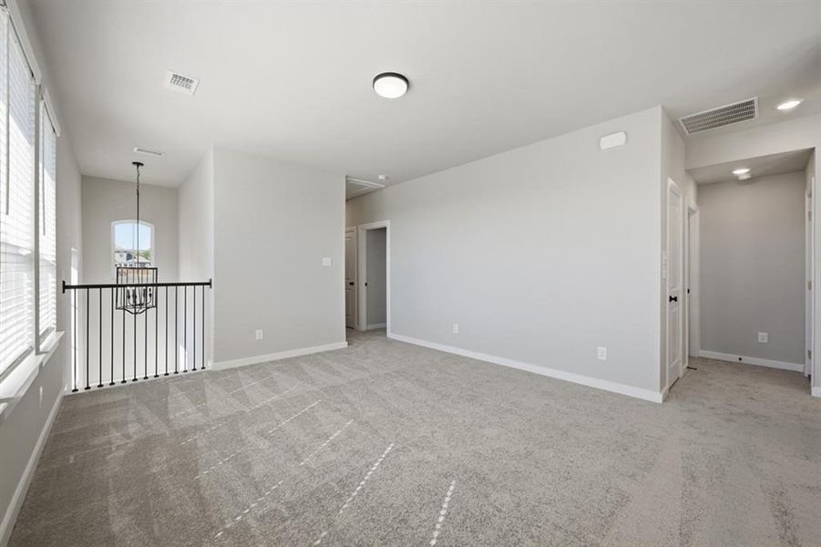 Spacious, unfurnished interior of a new home in Bel Air Village: 40ft. lots, Sherman (Image 22).