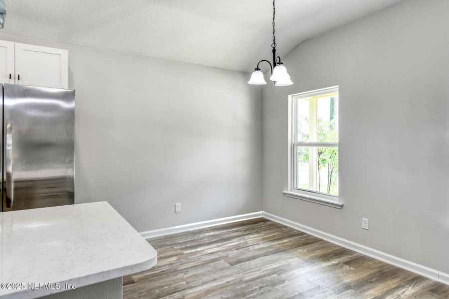 Furnished interior view inside a new home in , Palatka (Image 7).