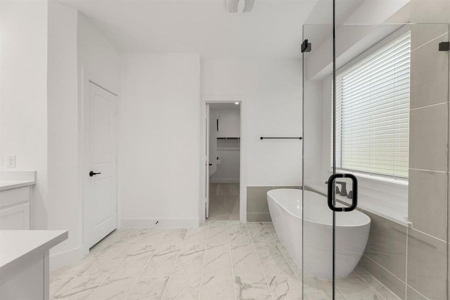 Furnished interior view inside a new home in Grayhawk Addition, Forney (Image 15).