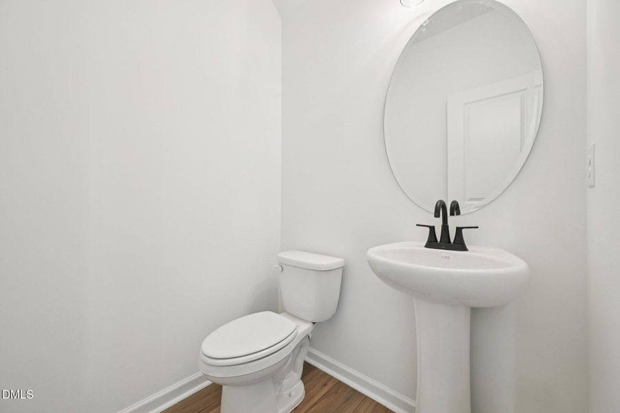 25-web-or-mls-Fetching Pl-S2503-025