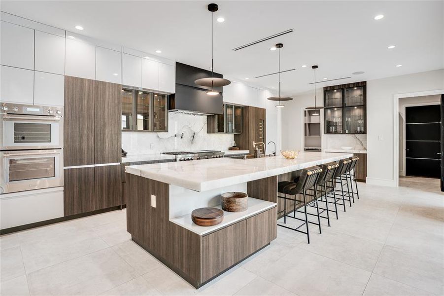 Furnished interior view inside a new home in , Dallas (Image 24).