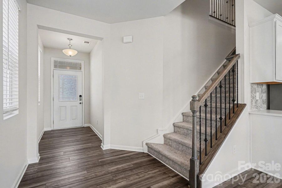 Spacious, unfurnished interior of a new home in Northfield Crossing, Charlotte (Image 22).