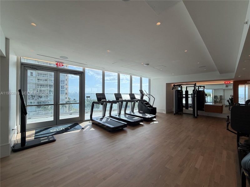 Community amenities in , Miami (Image 39).