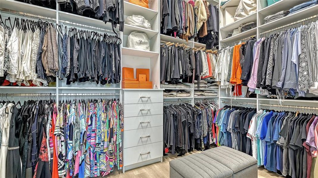 Close-up of interior finishes inside a home in , Sarasota (Image 20).