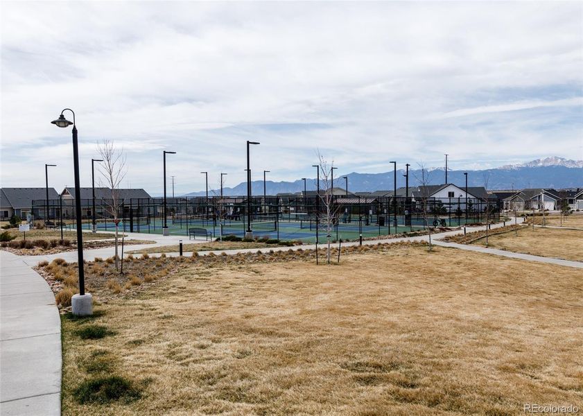 Community amenities in , Colorado Springs (Image 31).