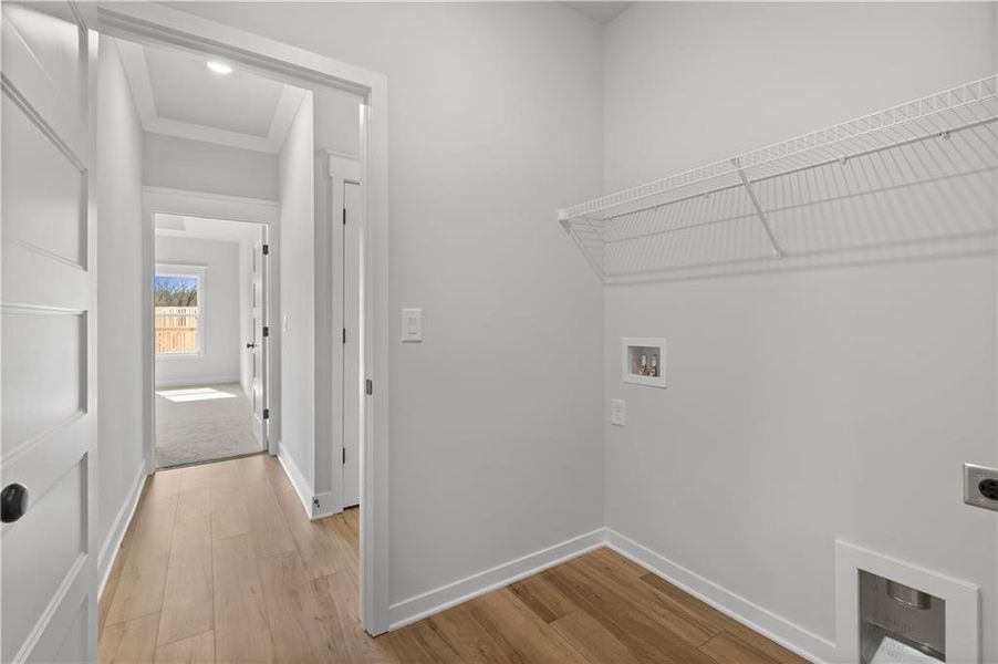 Spacious, unfurnished interior of a new home in Rosewood Lake Preserve, Hoschton (Image 40).