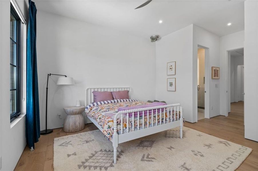 Furnished interior view inside a new home in , Atlanta (Image 12).