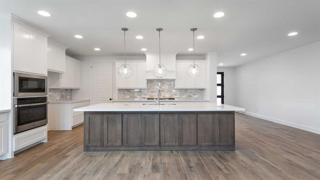 Furnished interior view inside a new home in The Lakes Of Somercrest 60', Midlothian (Image 10). Furnished interior view inside a new home in The Lakes Of Somercrest 60', Midlothian (Image 10).