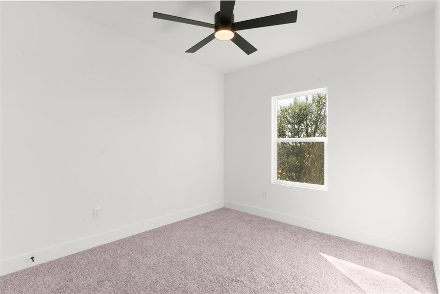Spacious, unfurnished interior of a new home in , Burnet (Image 31).