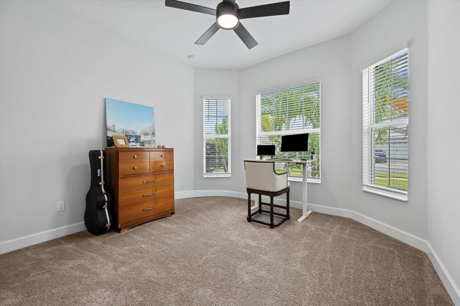 Image 78 of a home in .