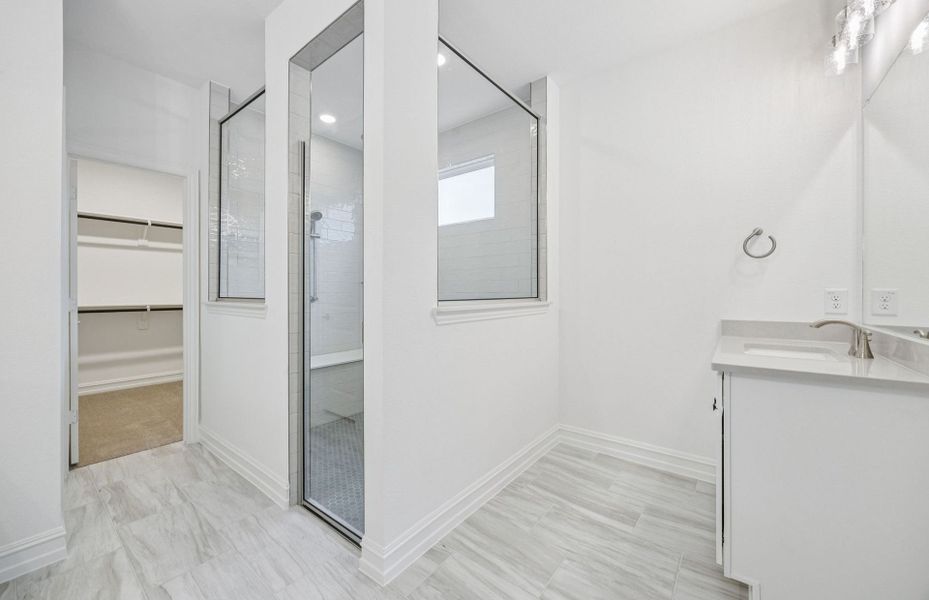 Image 28 representing the Lindale by Pulte Homes in Wilson Creek Meadows, Celina, TX.