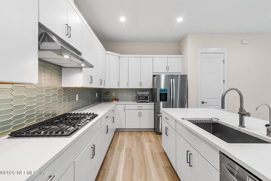 Furnished interior view inside a new home in , Jacksonville (Image 19).