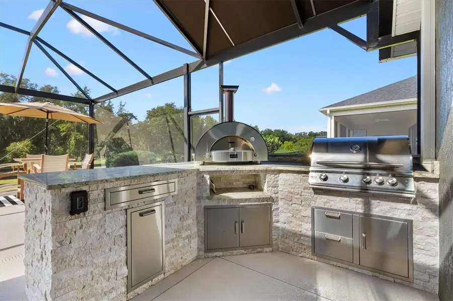 Exterior details and patio area of a home in , The Villages (Image 3).