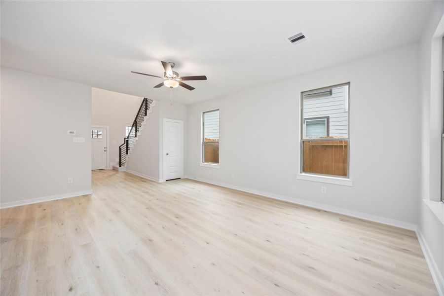 Spacious, unfurnished interior of a new home in Granger Pines, Conroe (Image 17). Spacious, unfurnished interior of a new home in Granger Pines, Conroe (Image 17).