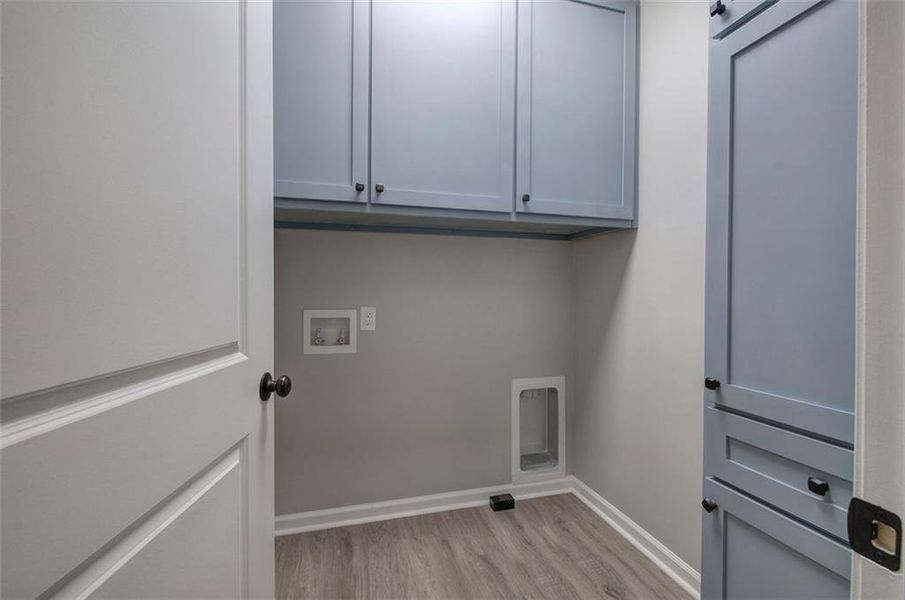 Spacious, unfurnished interior of a new home in , Cartersville (Image 13). Spacious, unfurnished interior of a new home in , Cartersville (Image 13).