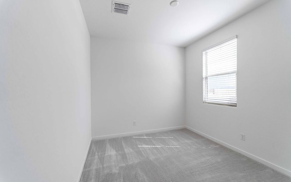 Spacious, unfurnished interior of a new home in Rancho Santa Rosa, Maricopa (Image 20).