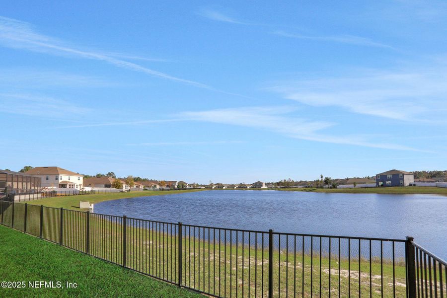 Community amenities in Cross Creek, Green Cove Springs (Image 49).