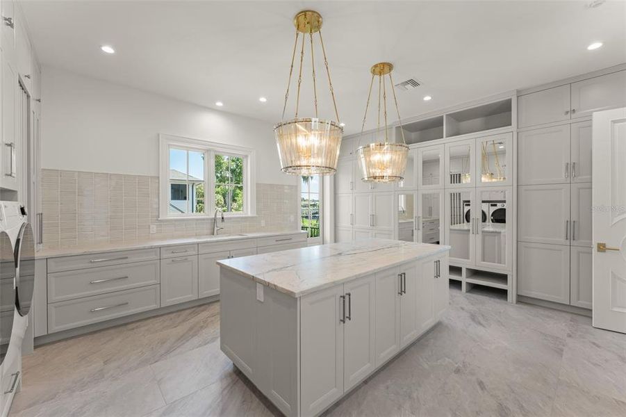 Furnished interior view inside a new home in , Windermere (Image 12).